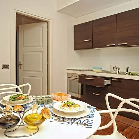 55 Aparthotel 3*
