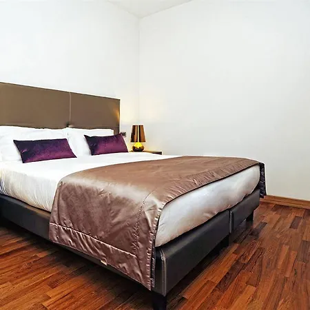 Aparthotel 55 3*